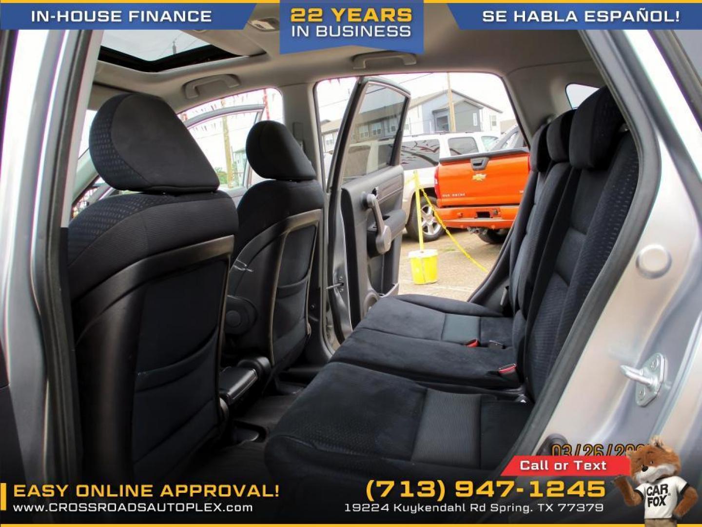 2007 SILVER /GRAY HONDA CR-V EX 4WD AT (JHLRE485X7C) with an 2.4L L4 DOHC 16V engine, 5-SPEED AUTOMATIC transmission, located at 19224 Kuykendahl Rd, Spring, TX, 77379, (713) 947-1245, 30.049259, -95.491402 - Photo#11