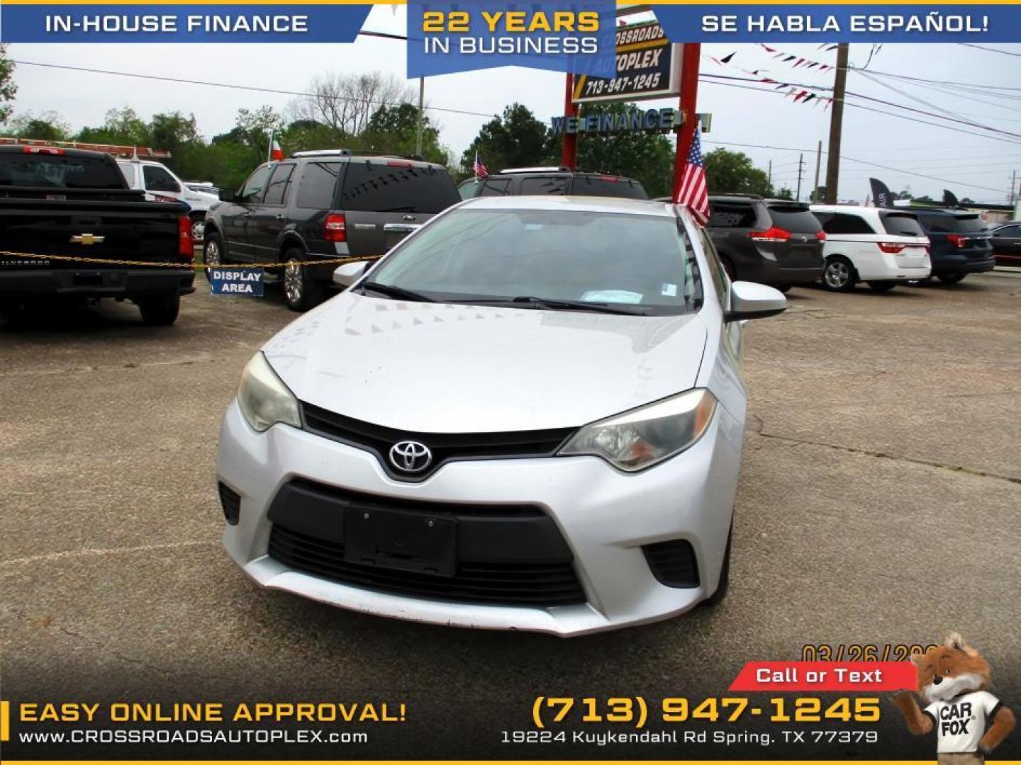 2015 SILVER /GRAY TOYOTA COROLLA L 4-Speed AT (5YFBURHE2FP) with an 1.8L L4 DOHC 16V engine, 4-SPEED AUTOMATIC transmission, located at 19224 Kuykendahl Rd, Spring, TX, 77379, (713) 947-1245, 30.049259, -95.491402 - Photo#1
