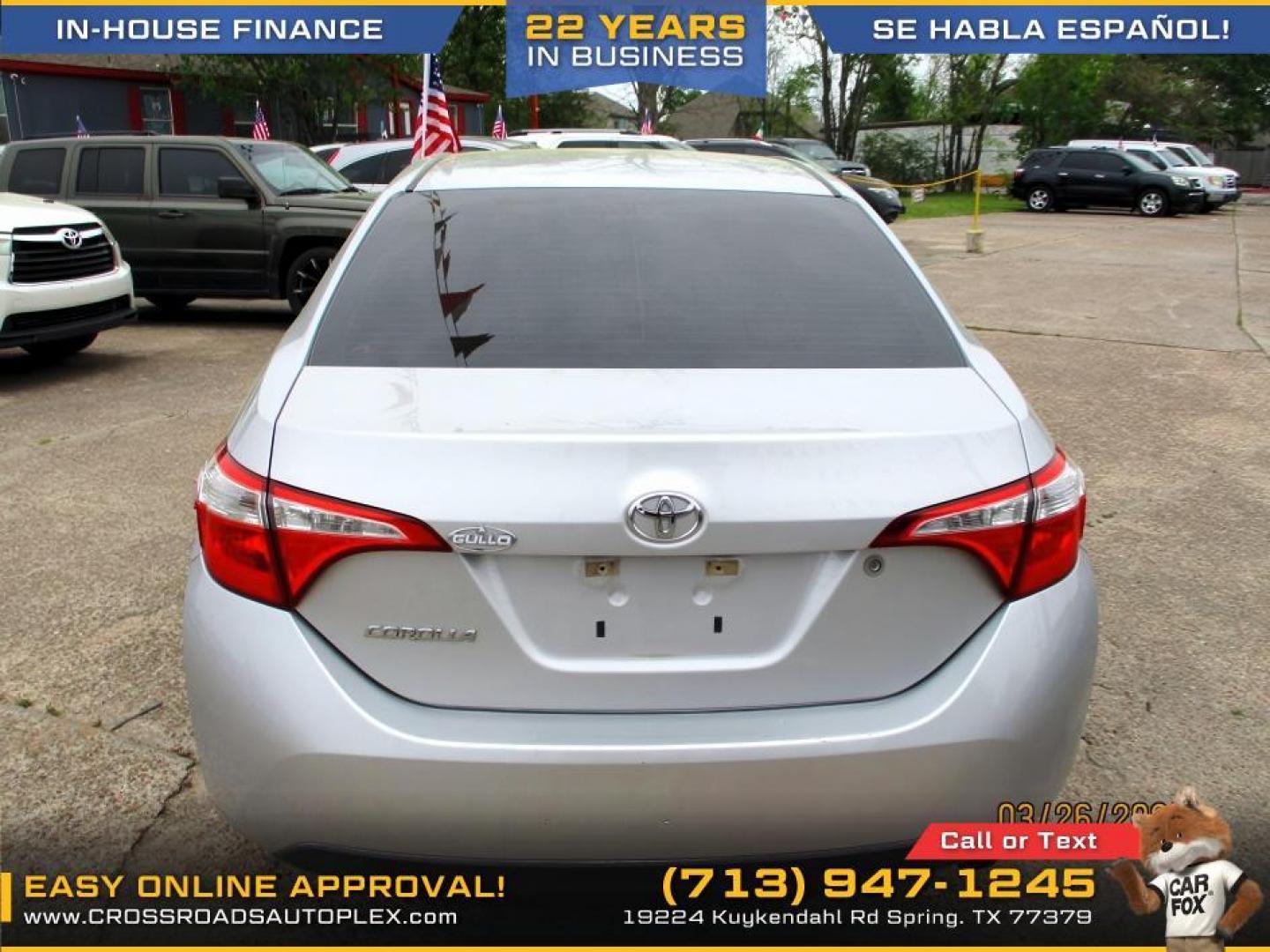 2015 SILVER /GRAY TOYOTA COROLLA L 4-Speed AT (5YFBURHE2FP) with an 1.8L L4 DOHC 16V engine, 4-SPEED AUTOMATIC transmission, located at 19224 Kuykendahl Rd, Spring, TX, 77379, (713) 947-1245, 30.049259, -95.491402 - Photo#4