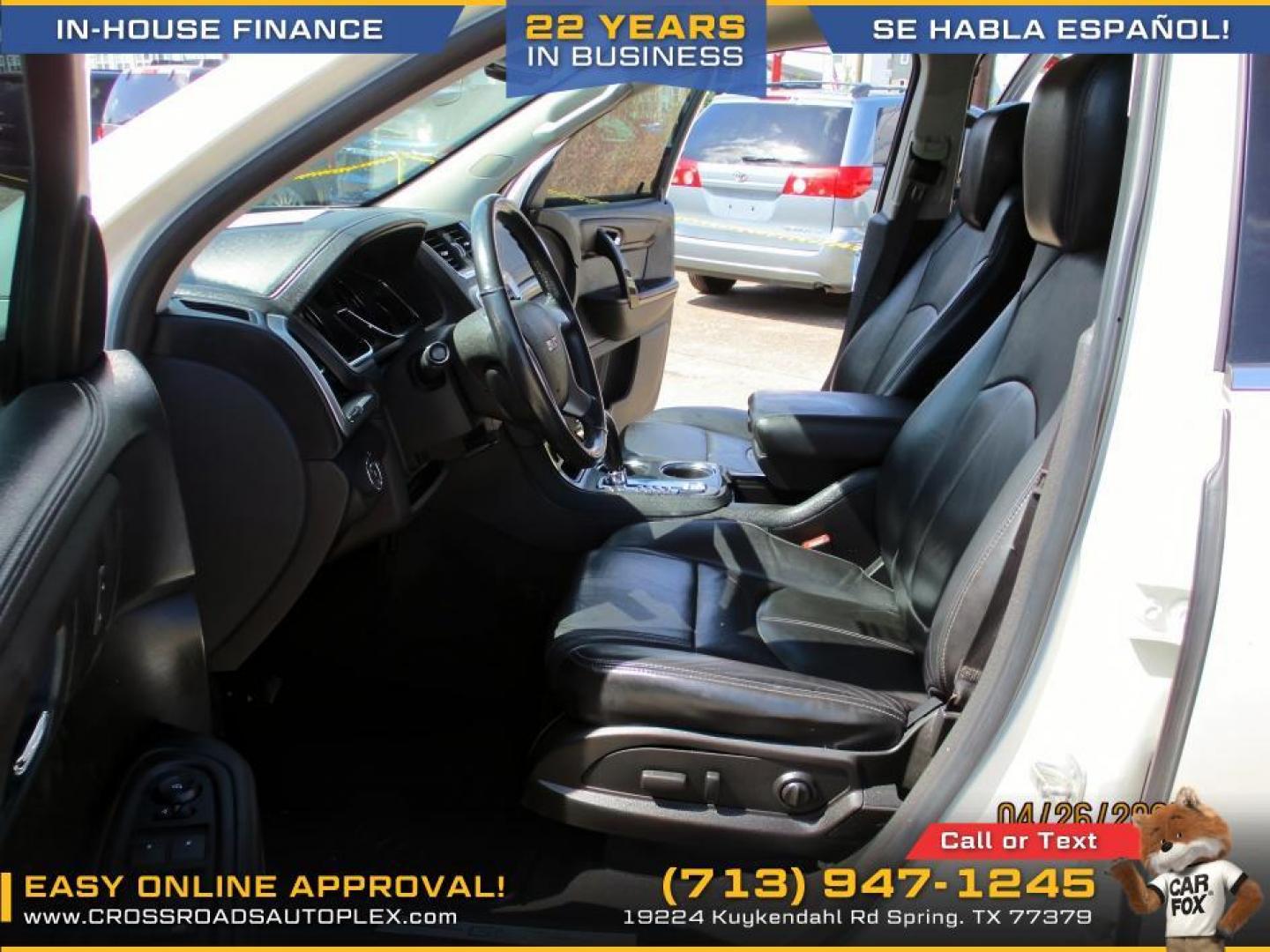 2013 WHITE /GRAY GMC ACADIA SLT-1 FWD (1GKKRRKD5DJ) with an 3.6L V6 DOHC 24V engine, 6-SPEED AUTOMATIC transmission, located at 19224 Kuykendahl Rd, Spring, TX, 77379, (713) 947-1245, 30.049259, -95.491402 - Photo#6