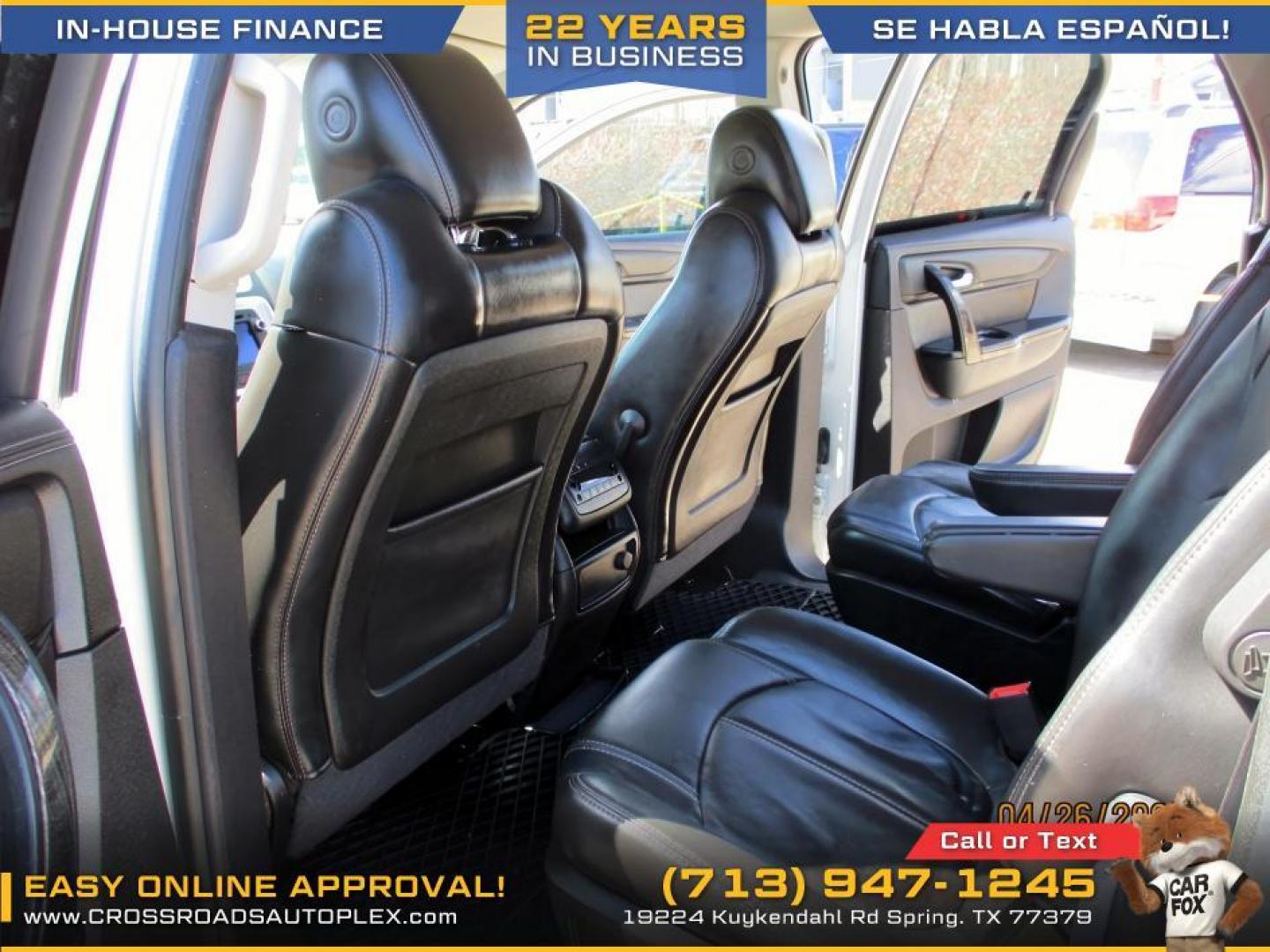 2013 WHITE /GRAY GMC ACADIA SLT-1 FWD (1GKKRRKD5DJ) with an 3.6L V6 DOHC 24V engine, 6-SPEED AUTOMATIC transmission, located at 19224 Kuykendahl Rd, Spring, TX, 77379, (713) 947-1245, 30.049259, -95.491402 - Photo#7