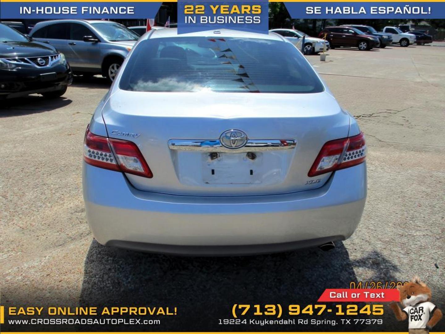 2011 SILVER /GRAY TOYOTA CAMRY Base 6-Spd AT (4T4BF3EK3BR) with an 2.5L L4 DOHC 16V engine, 6-SPEED AUTOMATIC transmission, located at 19224 Kuykendahl Rd, Spring, TX, 77379, (713) 947-1245, 30.049259, -95.491402 - Photo#3