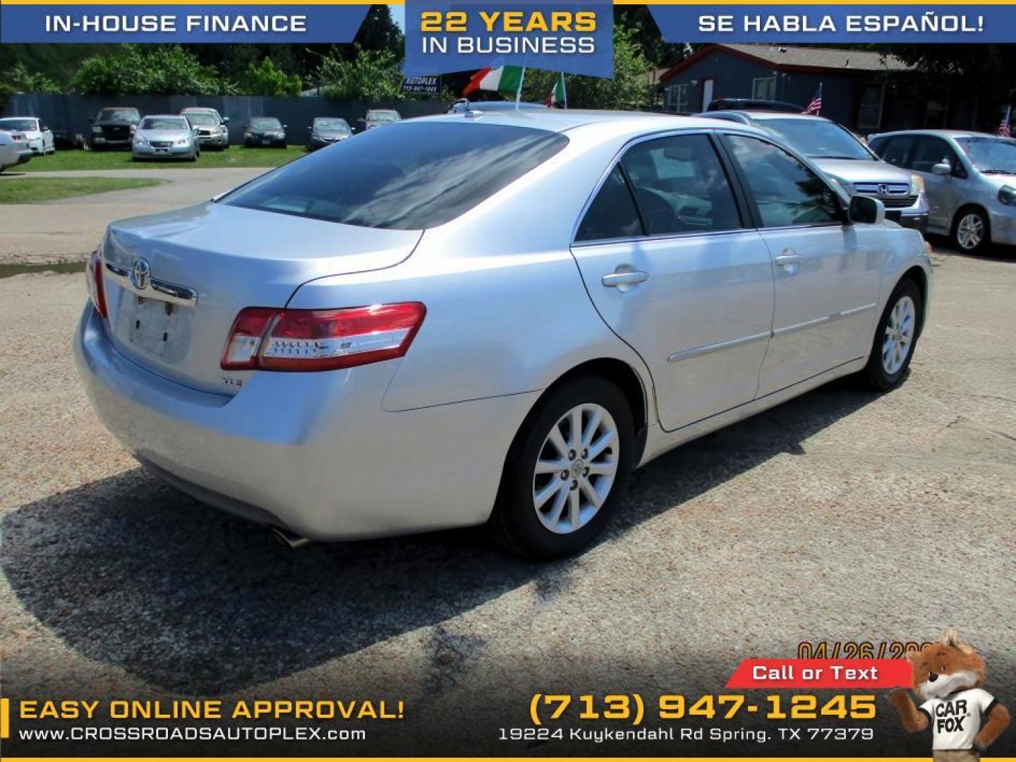 2011 SILVER /GRAY TOYOTA CAMRY Base 6-Spd AT (4T4BF3EK3BR) with an 2.5L L4 DOHC 16V engine, 6-SPEED AUTOMATIC transmission, located at 19224 Kuykendahl Rd, Spring, TX, 77379, (713) 947-1245, 30.049259, -95.491402 - Photo#4