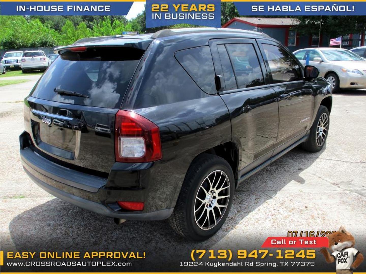 2016 BLACK /GRAY JEEP COMPASS Sport FWD (1C4NJCBA0GD) with an 2.0L L4 DOHC 16V engine, CVT OR 5-SPEED MANUAL transmission, located at 19224 Kuykendahl Rd, Spring, TX, 77379, (713) 947-1245, 30.049259, -95.491402 - Photo#4