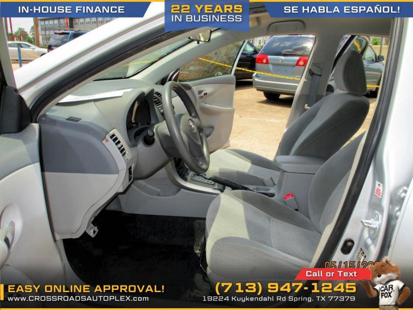 2009 SILVER /GRAY TOYOTA COROLLA Base 4-Speed AT (JTDBL40E099) with an 1.8L L4 DOHC 16V engine, 4-SPEED AUTOMATIC transmission, located at 19224 Kuykendahl Rd, Spring, TX, 77379, (713) 947-1245, 30.049259, -95.491402 - Photo#7