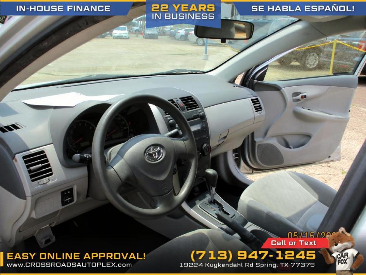 2009 SILVER /GRAY TOYOTA COROLLA Base 4-Speed AT (JTDBL40E099) with an 1.8L L4 DOHC 16V engine, 4-SPEED AUTOMATIC transmission, located at 19224 Kuykendahl Rd, Spring, TX, 77379, (713) 947-1245, 30.049259, -95.491402 - Photo#8