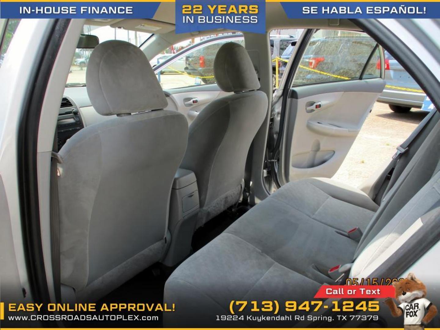 2009 SILVER /GRAY TOYOTA COROLLA Base 4-Speed AT (JTDBL40E099) with an 1.8L L4 DOHC 16V engine, 4-SPEED AUTOMATIC transmission, located at 19224 Kuykendahl Rd, Spring, TX, 77379, (713) 947-1245, 30.049259, -95.491402 - Photo#10