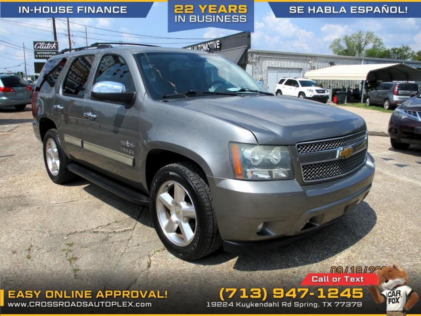 2012 SILVER /SILVER CHEVROLET TAHOE LS 2WD (1GNSCAE0XCR) with an 5.3L V8 OHV 16V FFV engine, 6-SPEED AUTOMATIC transmission, located at 19224 Kuykendahl Rd, Spring, TX, 77379, (713) 947-1245, 30.049259, -95.491402 - Photo#4