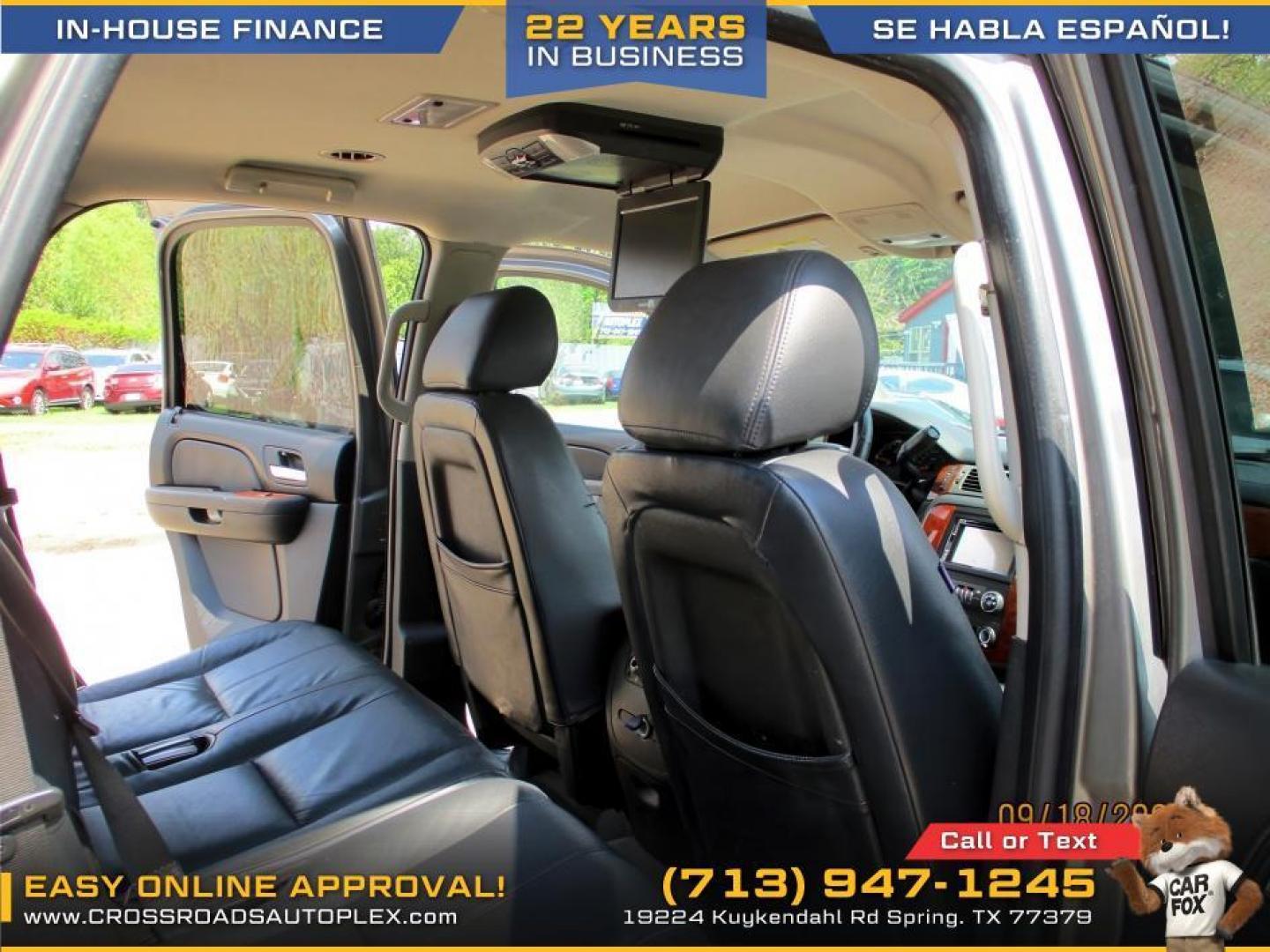 2012 SILVER /SILVER CHEVROLET TAHOE LS 2WD (1GNSCAE0XCR) with an 5.3L V8 OHV 16V FFV engine, 6-SPEED AUTOMATIC transmission, located at 19224 Kuykendahl Rd, Spring, TX, 77379, (713) 947-1245, 30.049259, -95.491402 - Photo#11