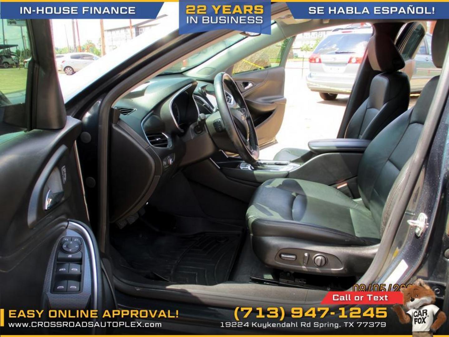 2019 SILVER /SILVER CHEVROLET MALIBU LT (1G1ZD5ST3KF) with an 1.5L L4 DOHC 16V engine, 6-SPEED AUTOMATIC transmission, located at 19224 Kuykendahl Rd, Spring, TX, 77379, (713) 947-1245, 30.049259, -95.491402 - Photo#6