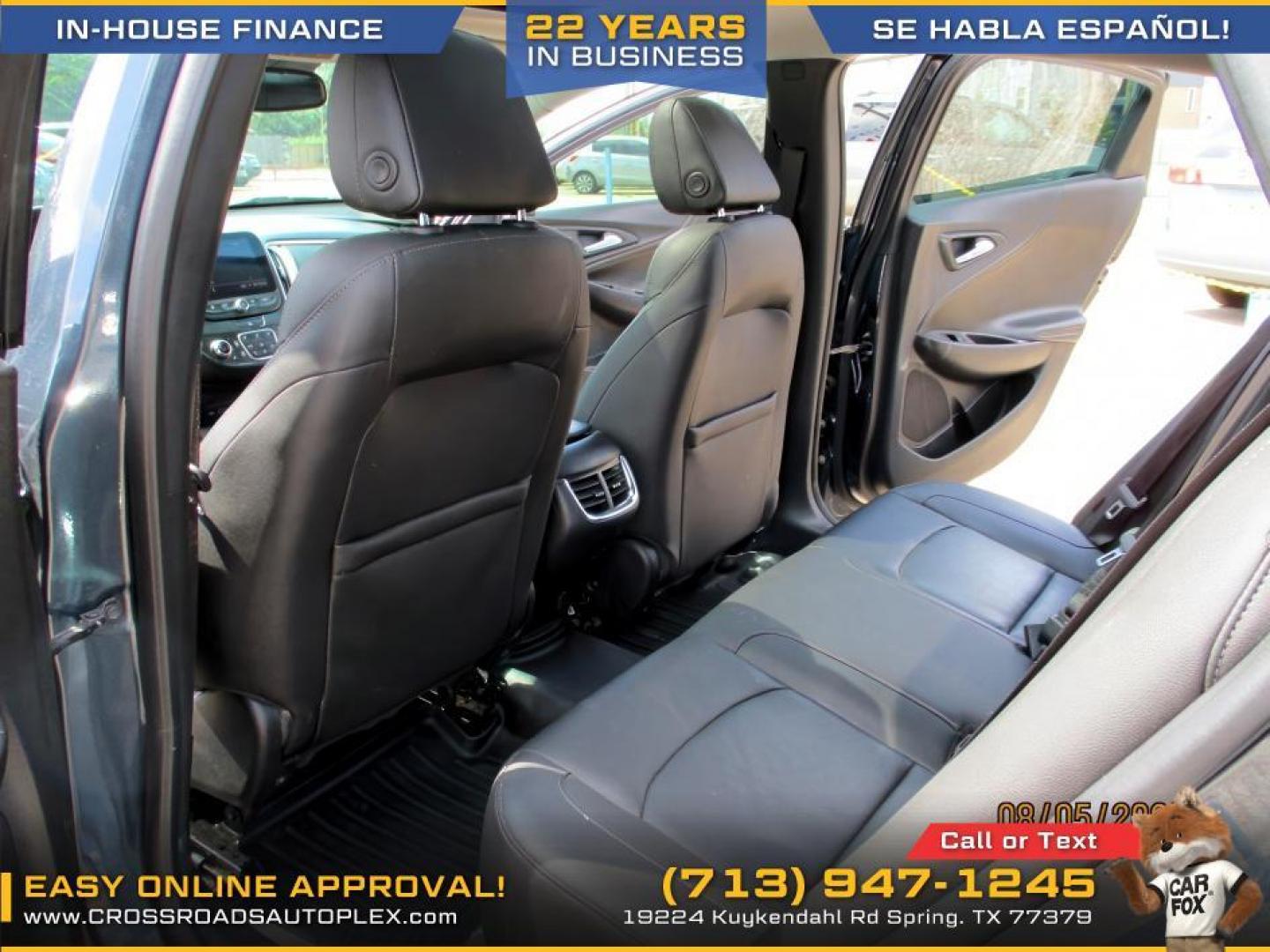 2019 SILVER /SILVER CHEVROLET MALIBU LT (1G1ZD5ST3KF) with an 1.5L L4 DOHC 16V engine, 6-SPEED AUTOMATIC transmission, located at 19224 Kuykendahl Rd, Spring, TX, 77379, (713) 947-1245, 30.049259, -95.491402 - Photo#8