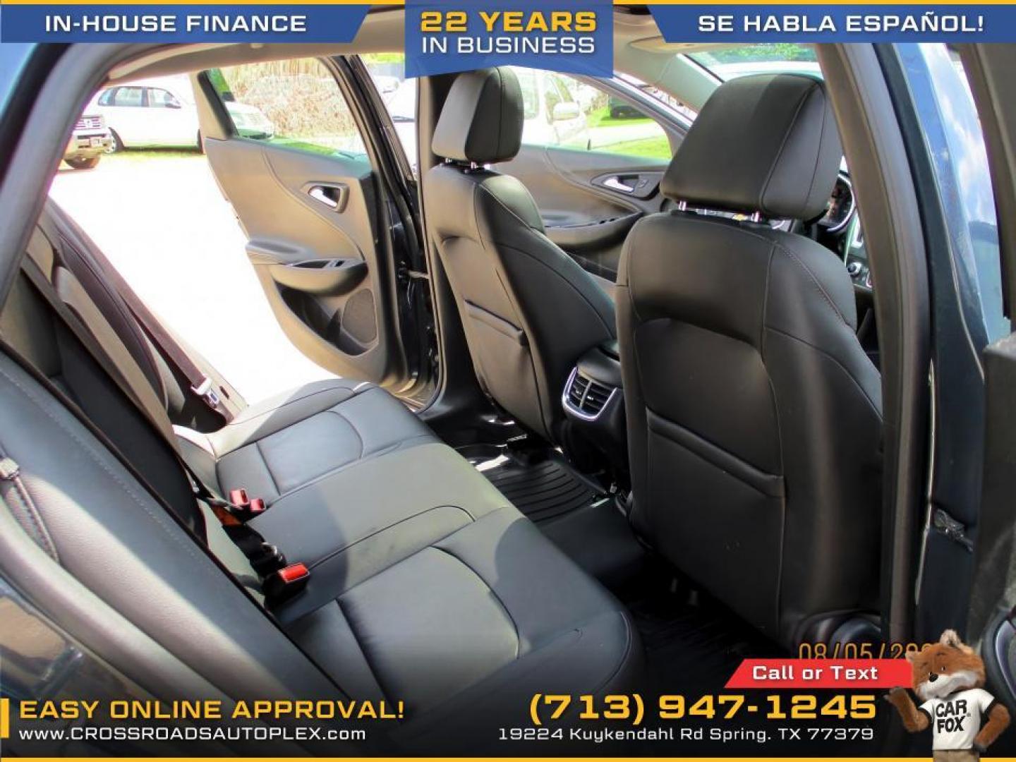 2019 SILVER /SILVER CHEVROLET MALIBU LT (1G1ZD5ST3KF) with an 1.5L L4 DOHC 16V engine, 6-SPEED AUTOMATIC transmission, located at 19224 Kuykendahl Rd, Spring, TX, 77379, (713) 947-1245, 30.049259, -95.491402 - Photo#11
