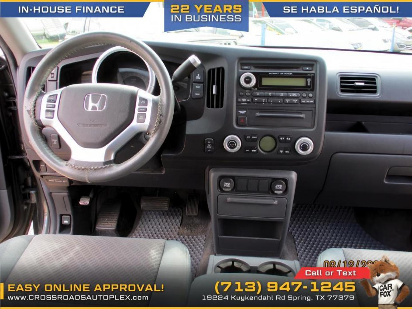 2008 SILVER /GRAY HONDA RIDGELINE RTS (2HJYK16428H) with an 3.5L V6 SOHC 24V engine, 5-SPEED AUTOMATIC transmission, located at 19224 Kuykendahl Rd, Spring, TX, 77379, (713) 947-1245, 30.049259, -95.491402 - Photo#8