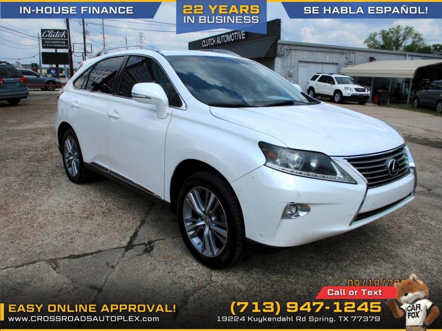 2015 WHITE /GRAY LEXUS RX 350 FWD (2T2ZK1BAXFC) with an 3.5L V6 DOHC 24V engine, 6-SPEED AUTOMATIC transmission, located at 19224 Kuykendahl Rd, Spring, TX, 77379, (713) 947-1245, 30.049259, -95.491402 - Photo#5