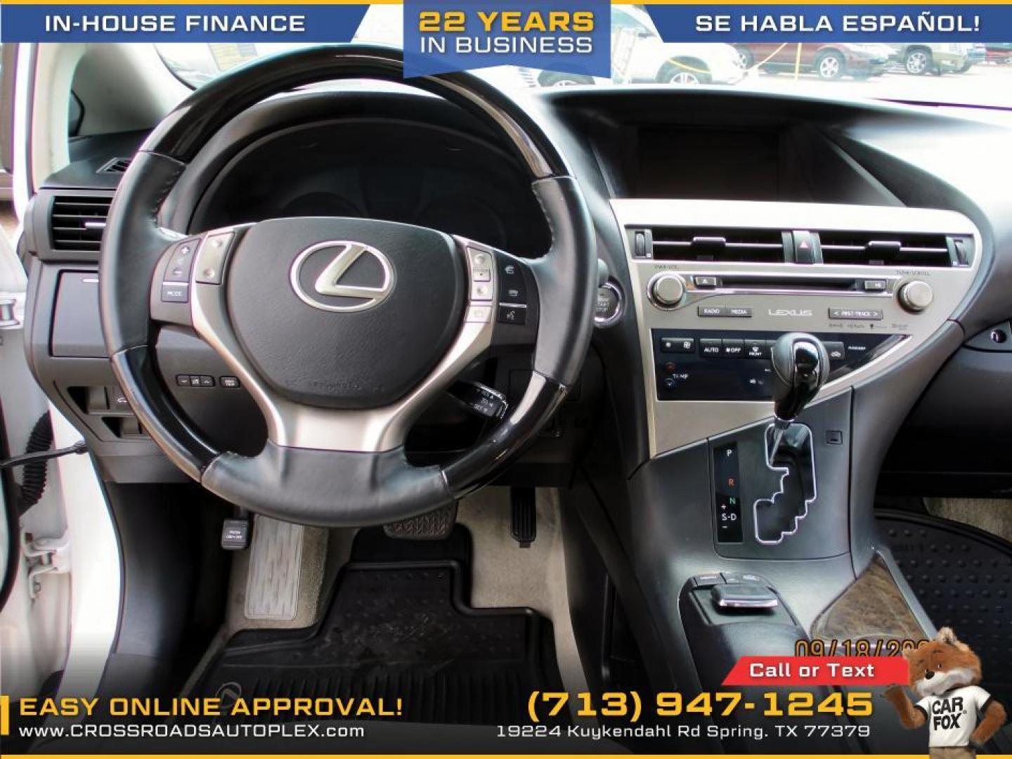 2015 WHITE /GRAY LEXUS RX 350 FWD (2T2ZK1BAXFC) with an 3.5L V6 DOHC 24V engine, 6-SPEED AUTOMATIC transmission, located at 19224 Kuykendahl Rd, Spring, TX, 77379, (713) 947-1245, 30.049259, -95.491402 - Photo#10