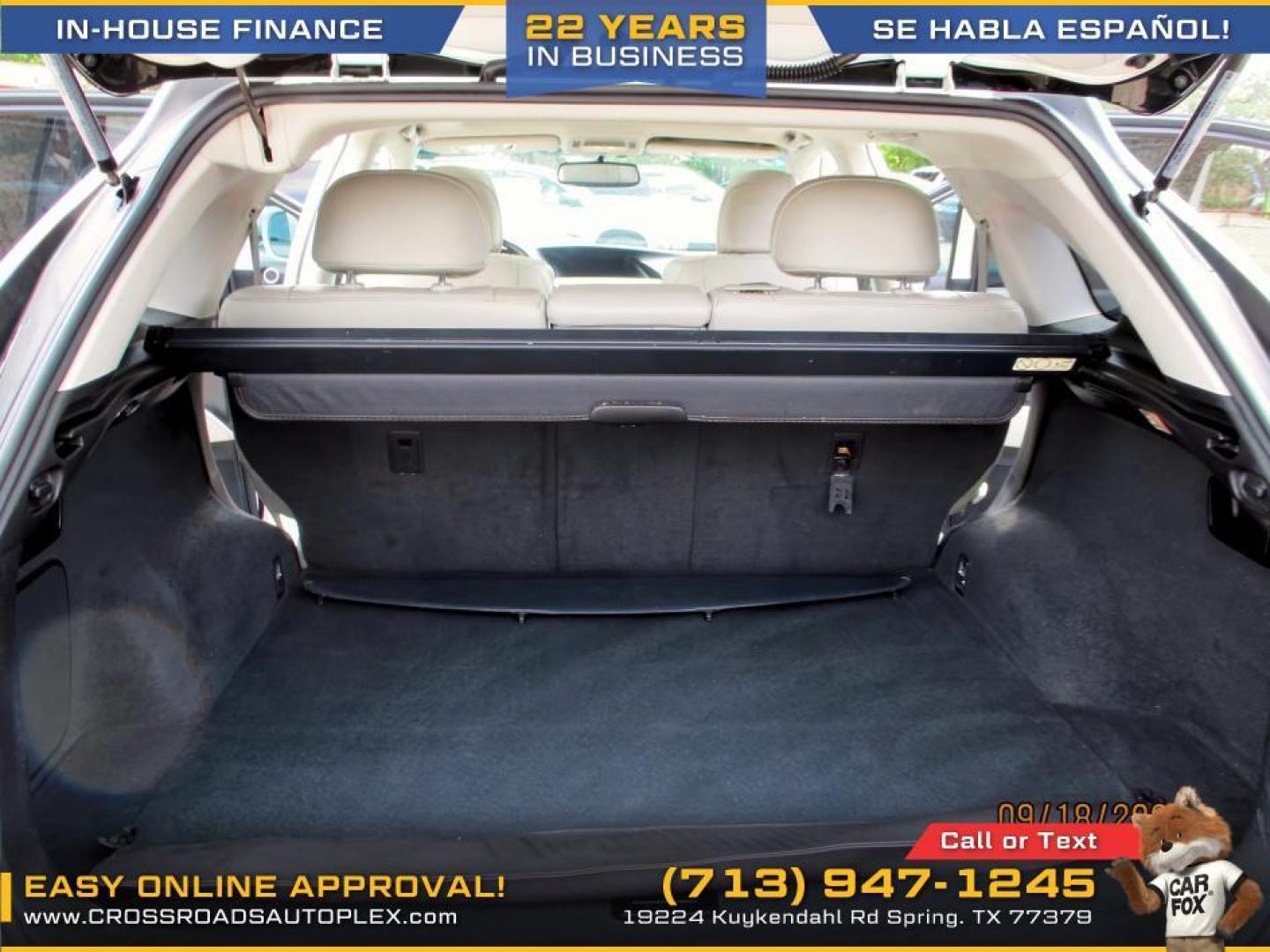 2015 WHITE /GRAY LEXUS RX 350 FWD (2T2ZK1BAXFC) with an 3.5L V6 DOHC 24V engine, 6-SPEED AUTOMATIC transmission, located at 19224 Kuykendahl Rd, Spring, TX, 77379, (713) 947-1245, 30.049259, -95.491402 - Photo#11